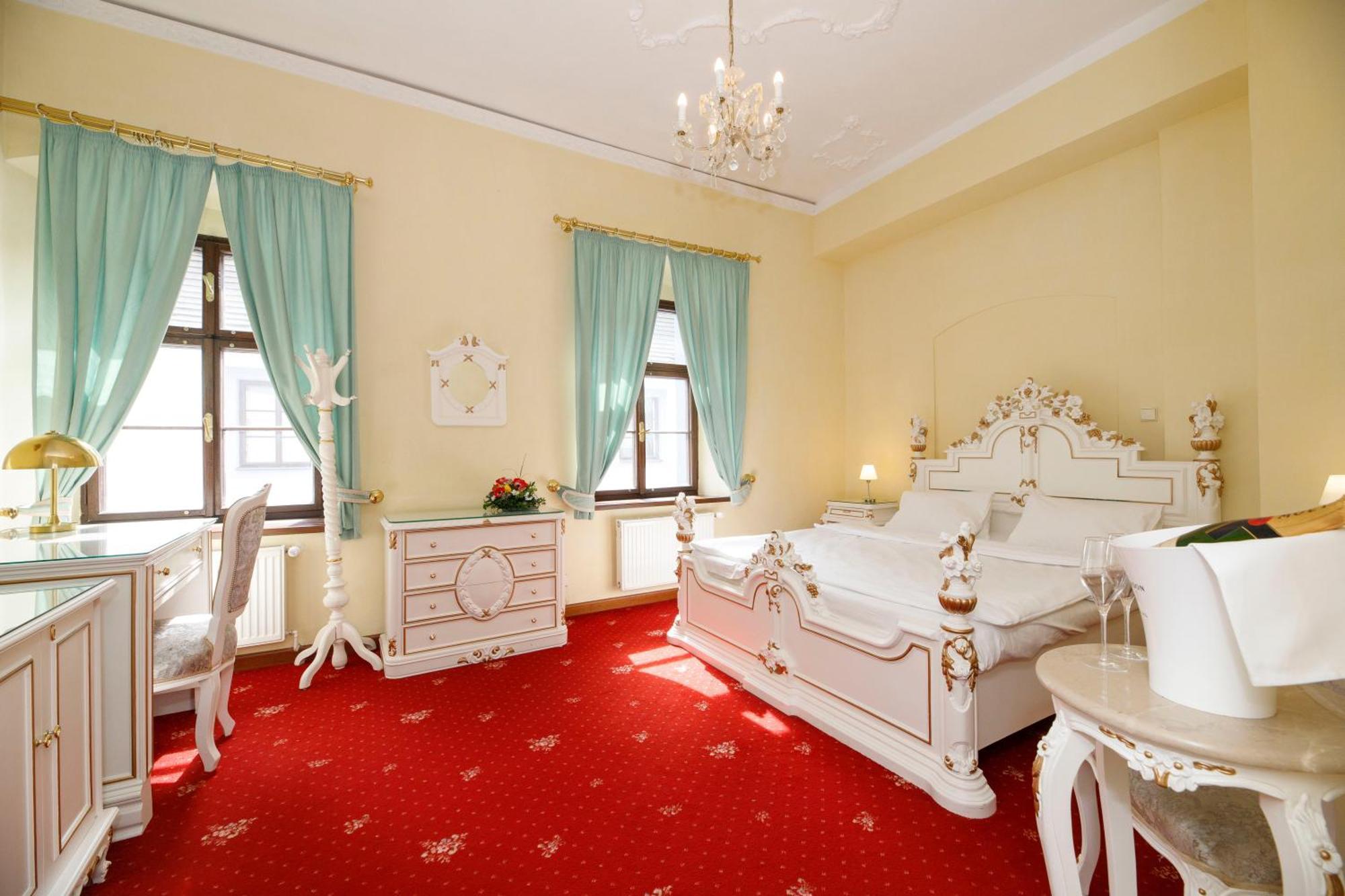 Hotel Rozmbersky Dvur Cesky Krumlov