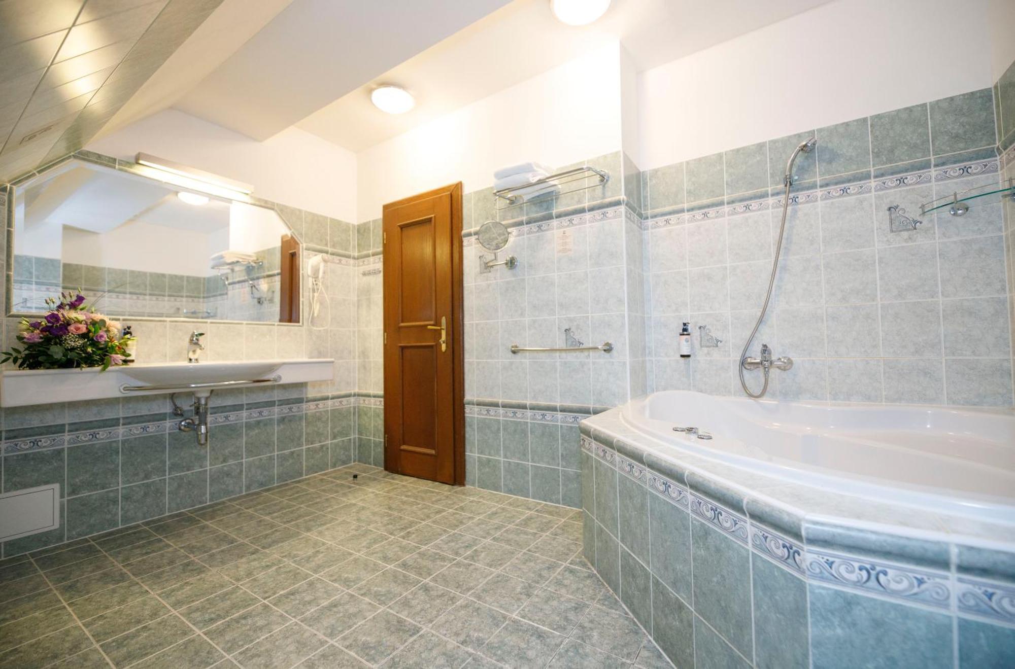 Hotel Rozmbersky Dvur Cesky Krumlov