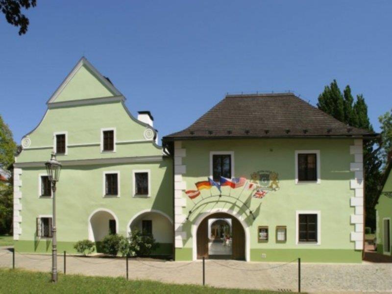 Hotel Rozmbersky Dvur 4*