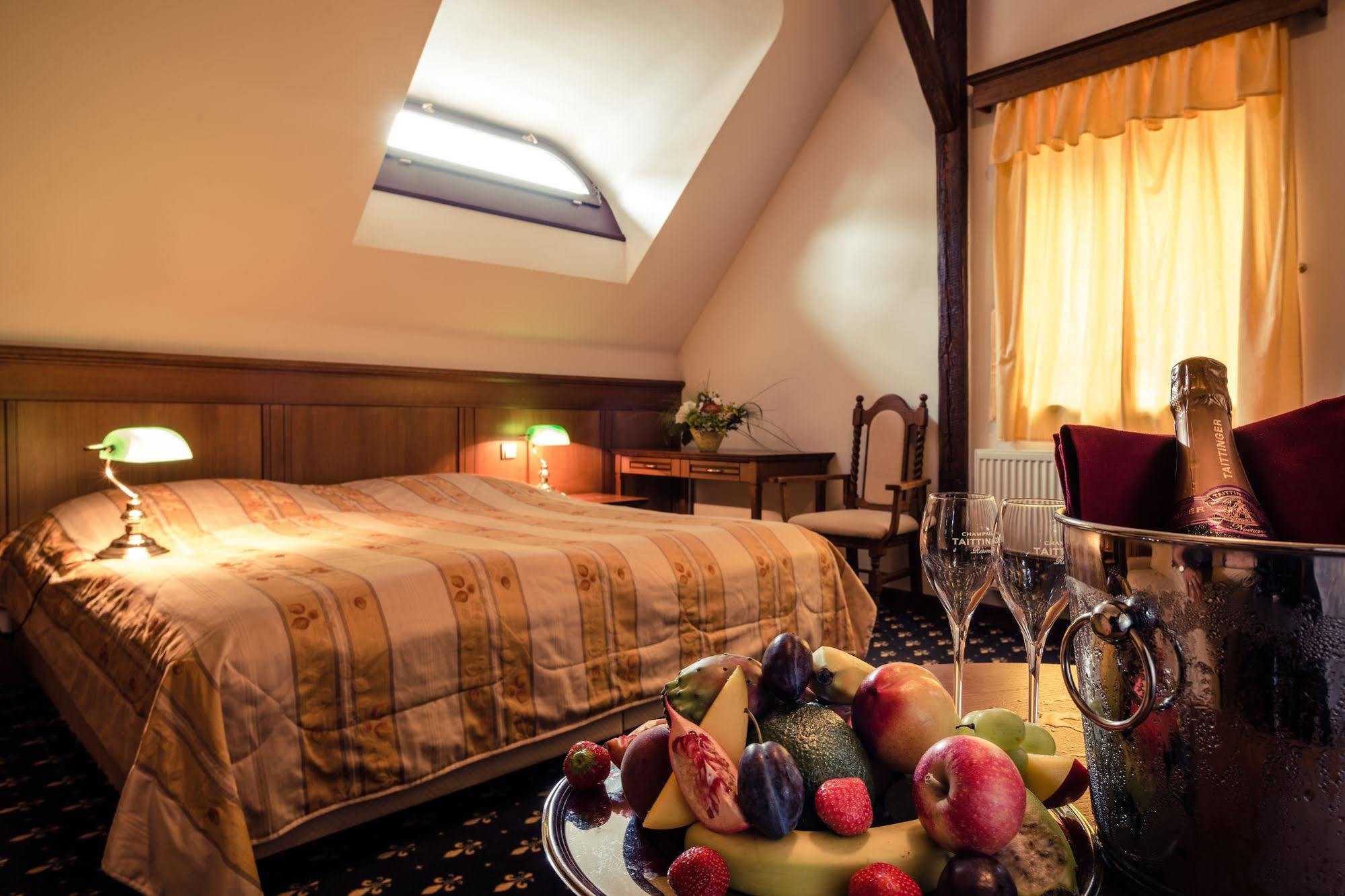 Rozmbersky Dvur Hotel 4*